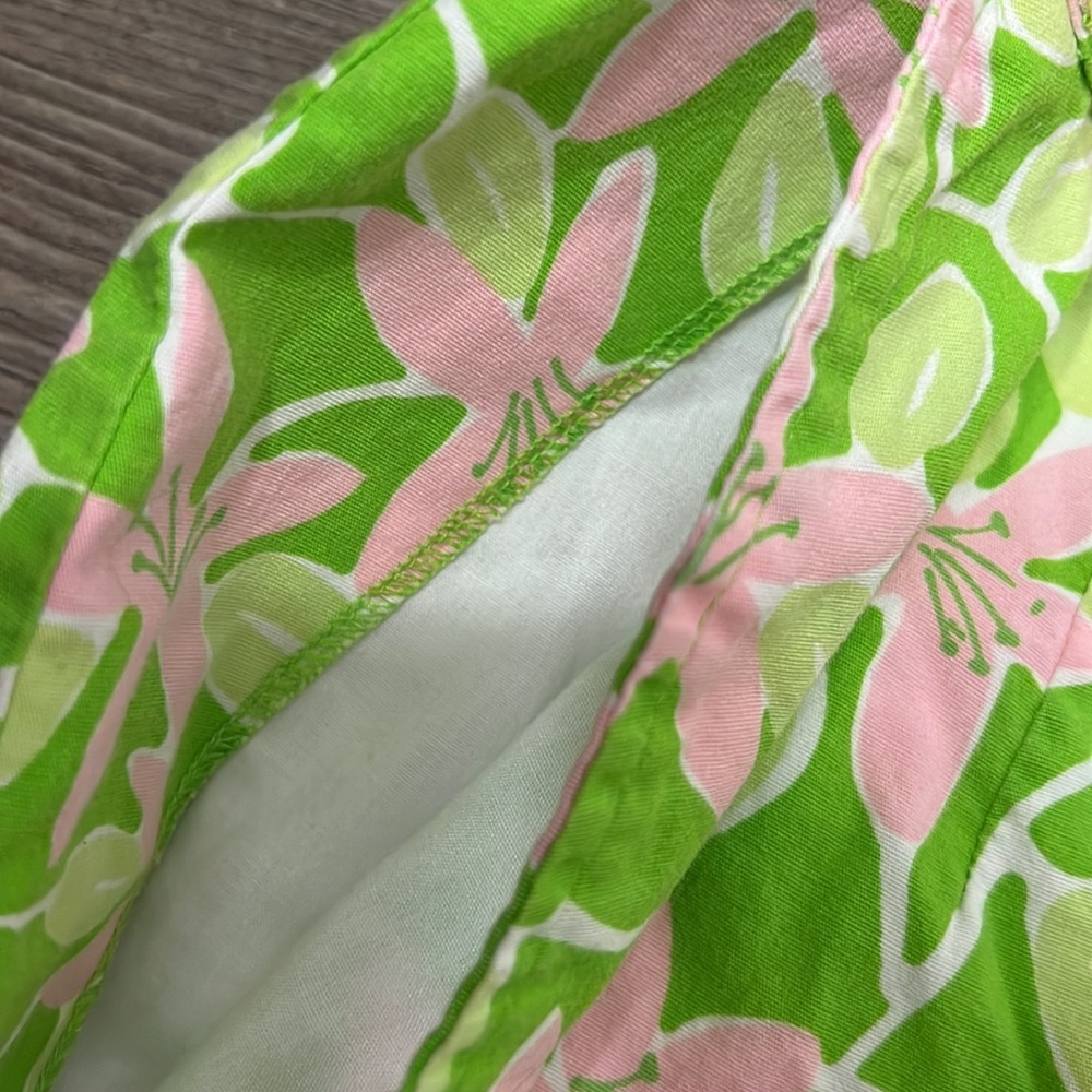 Vintage Lilly Pulitzer Pink & Green Floral Shorts - Picture 7 of 10